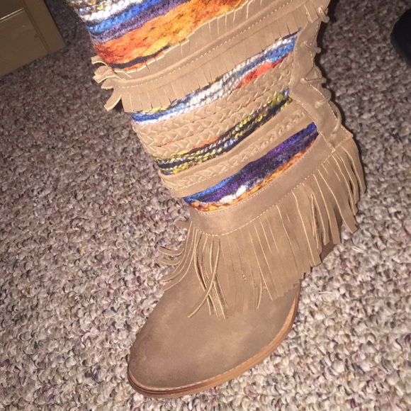 Tall Bohemian Style Boots - Picture 3 of 3